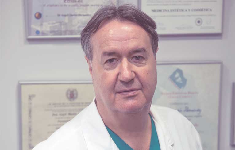 Dr. Angel Martín Clínica Menorca mov